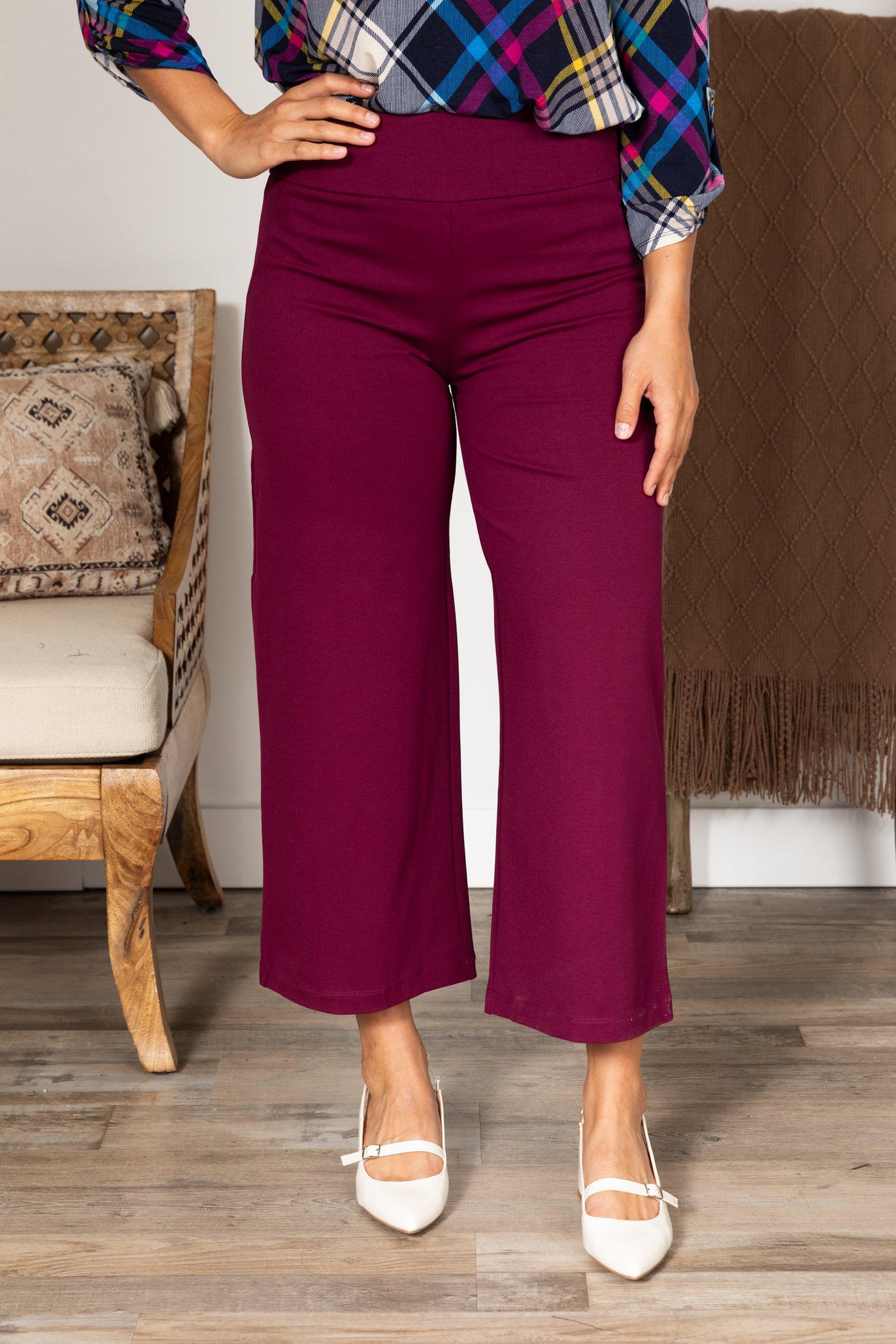 The Magic Cropped Wide Leg Pant