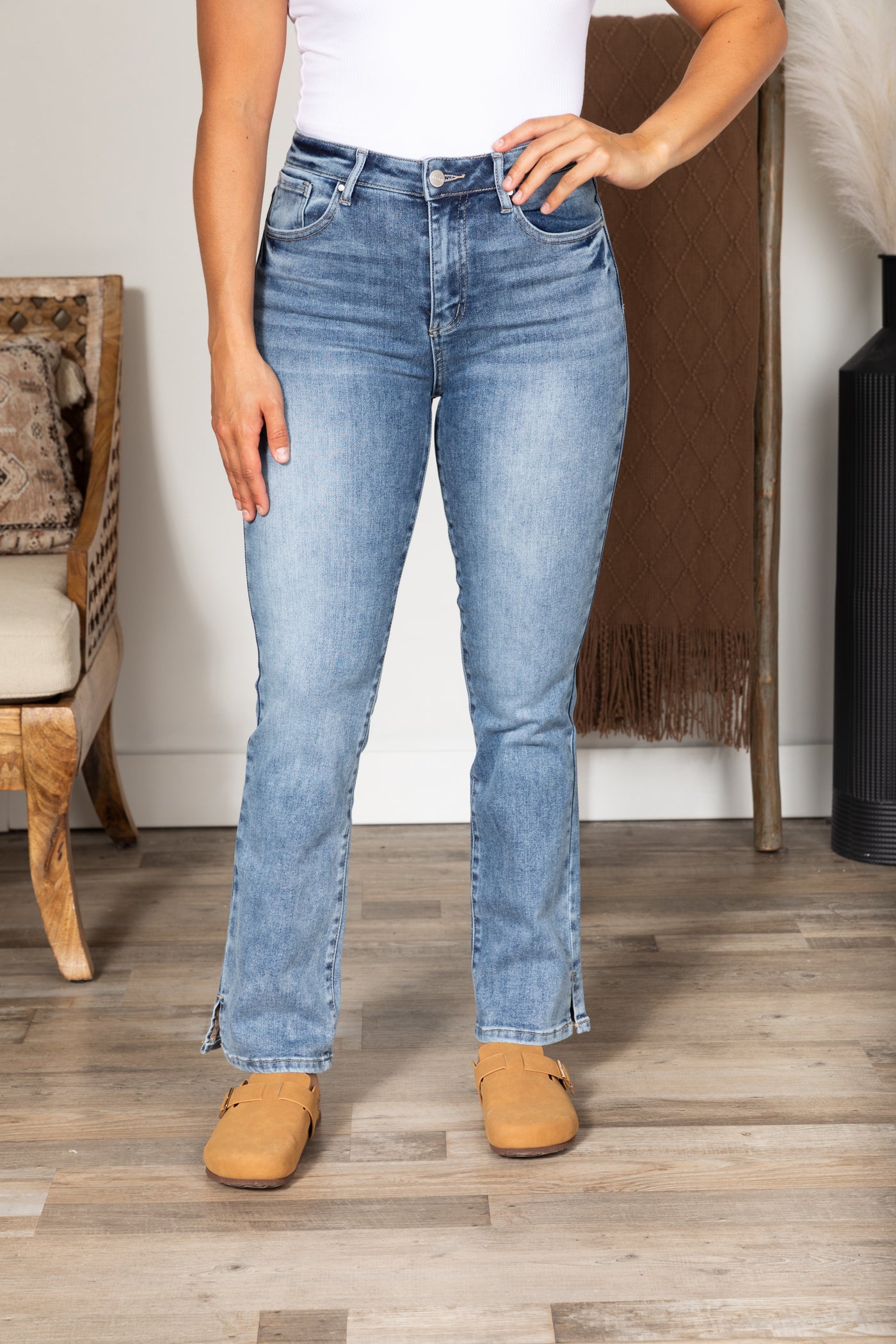 Risen High Rise Straight Jeans With Hem Slit