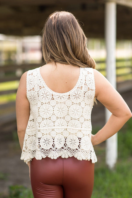 Beige Scalloped Hem Lace Tank - Filly Flair