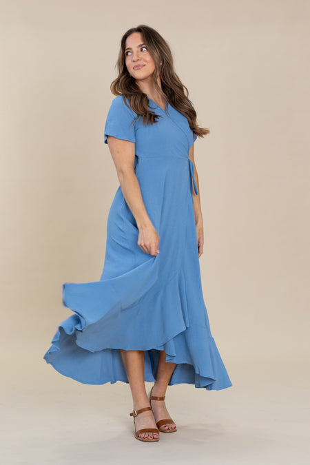 Solid Surplice Maxi Dresses With Short Sleeves