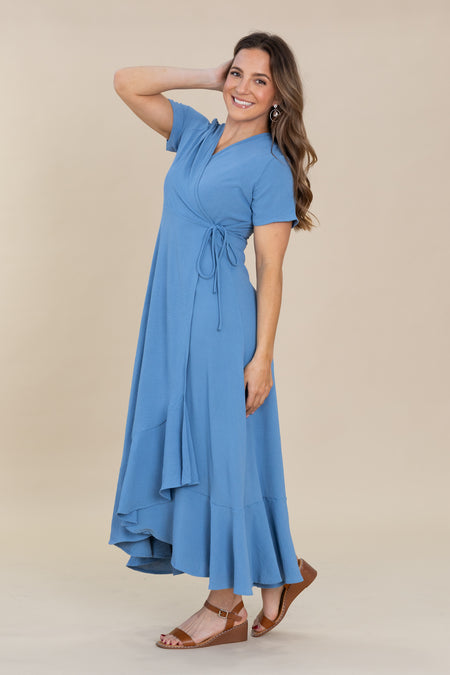 Solid Surplice Maxi Dresses With Short Sleeves