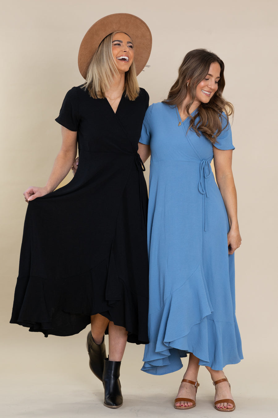 Solid Surplice Maxi Dresses With Short Sleeves