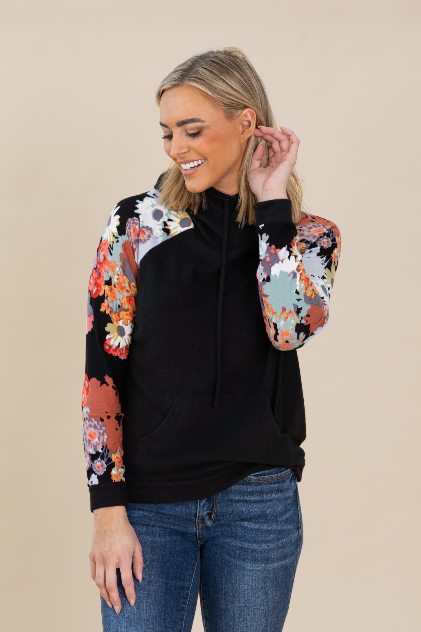 Black Floral Raglan Sleeve Knit Hoodie