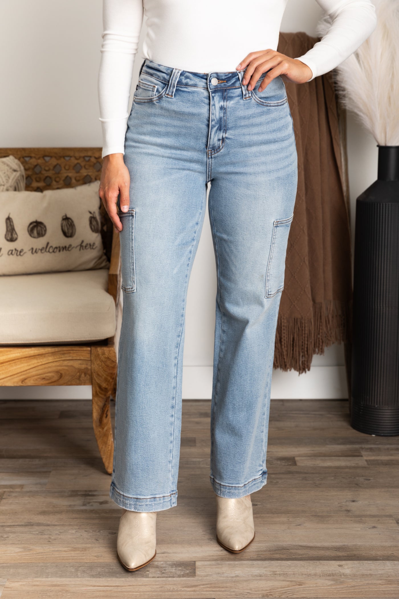 Judy Blue Light Wash Cargo Wide Leg Jeans