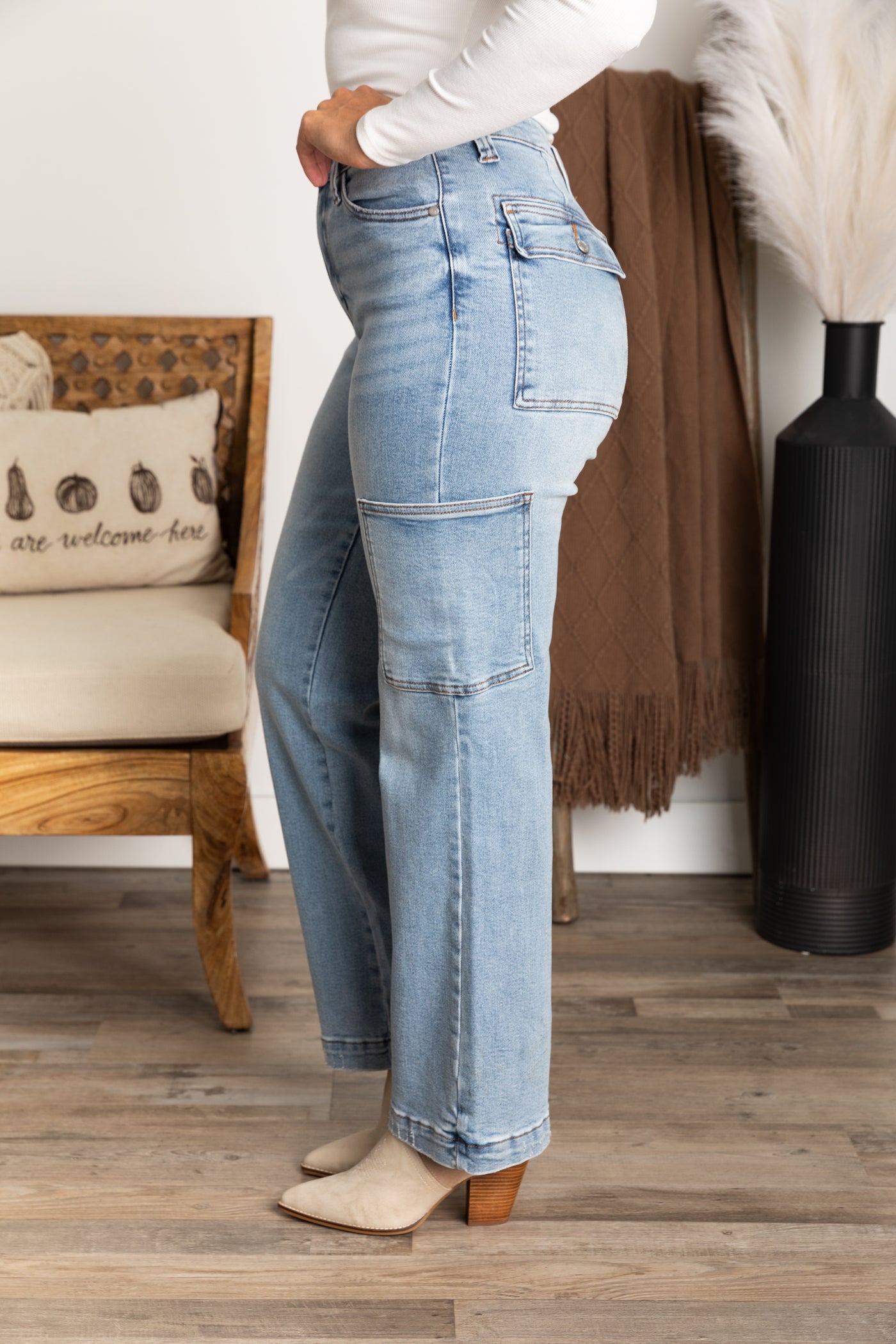 Judy Blue Light Wash Cargo Wide Leg Jeans