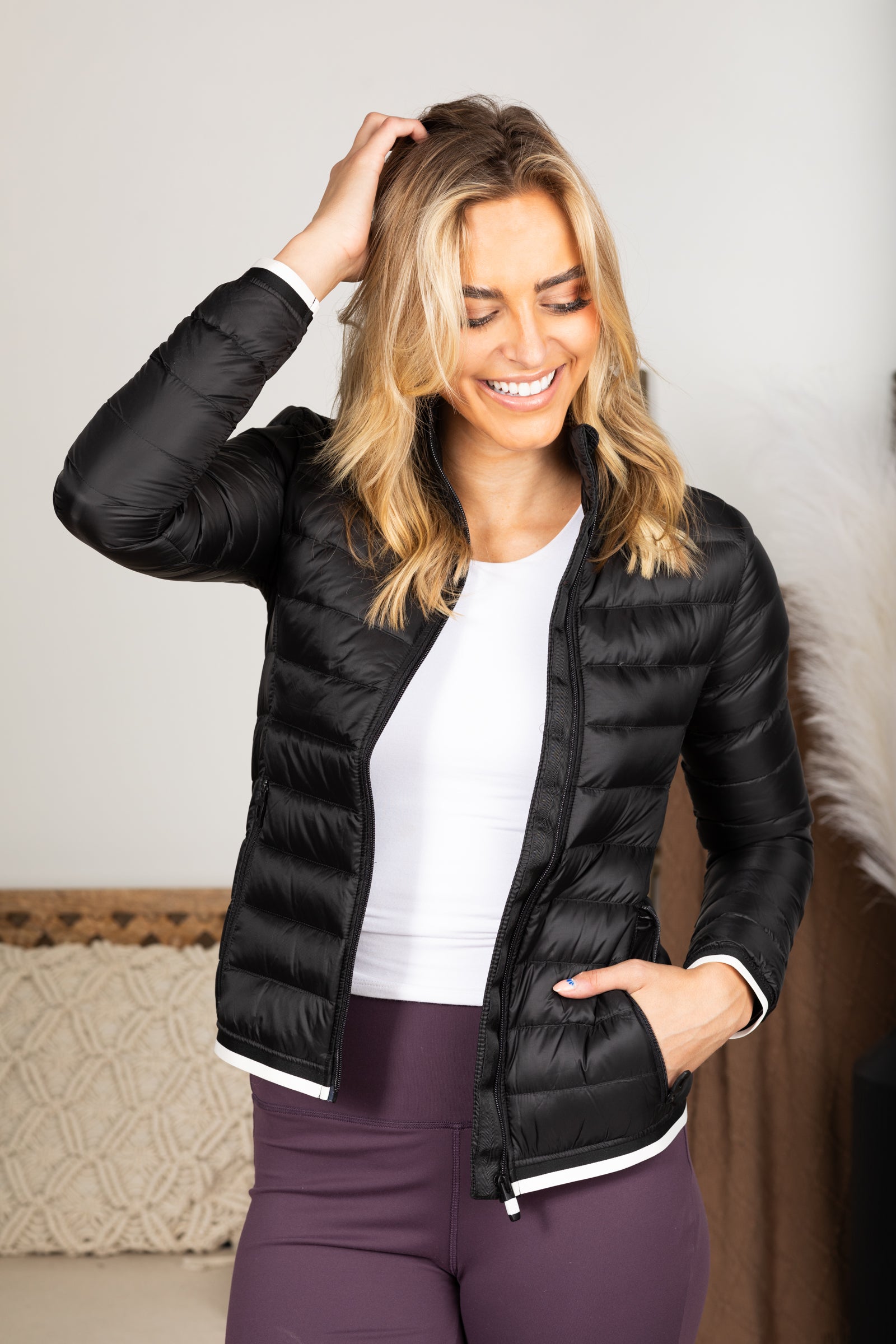 Black padded puffer jacket fashion