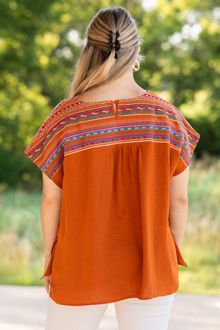 Cinnamon Embroidery Short Sleeve Woven Top