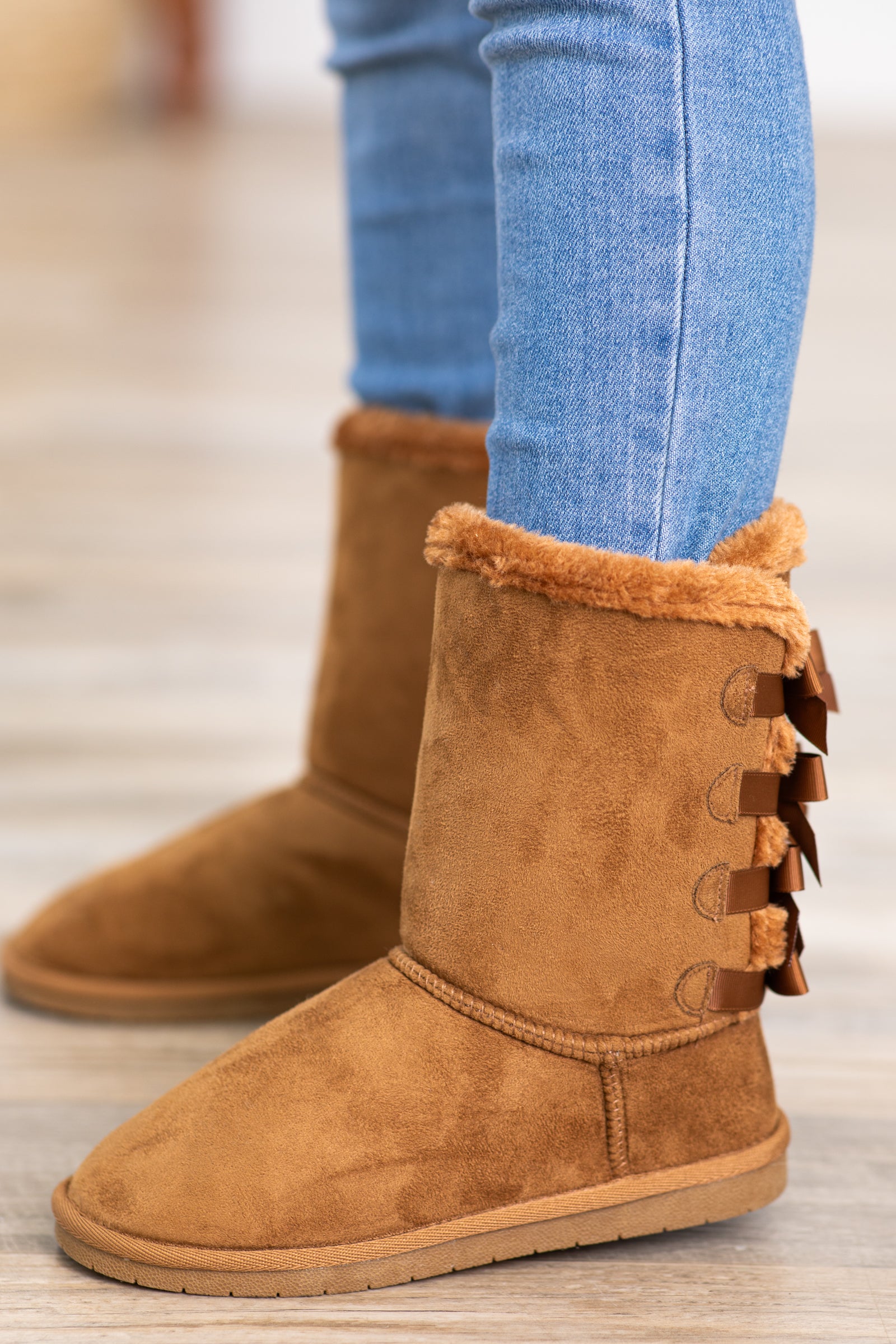 Tan Faux Fur Lined Boots With Bows Filly Flair