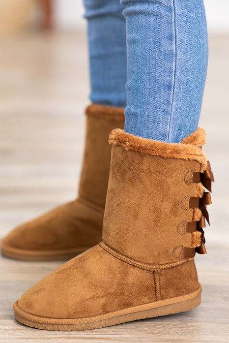 Tan Faux Fur Lined Boots With Bows