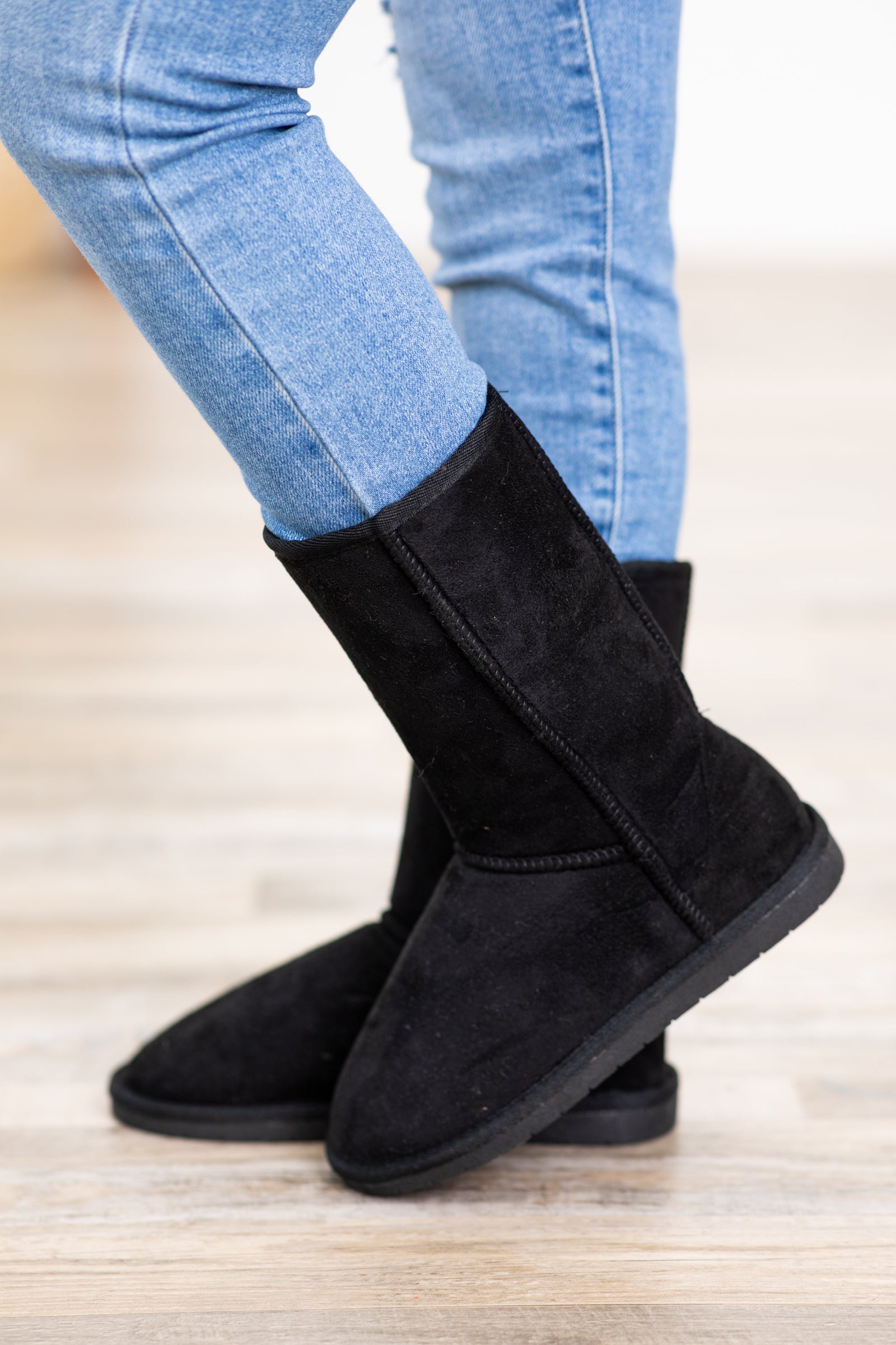 Tall fur lined on sale boots