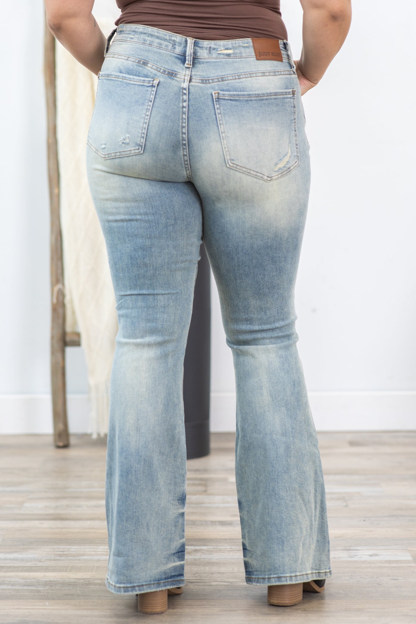 Judy Blue Light Washed Tinted Flare Jeans