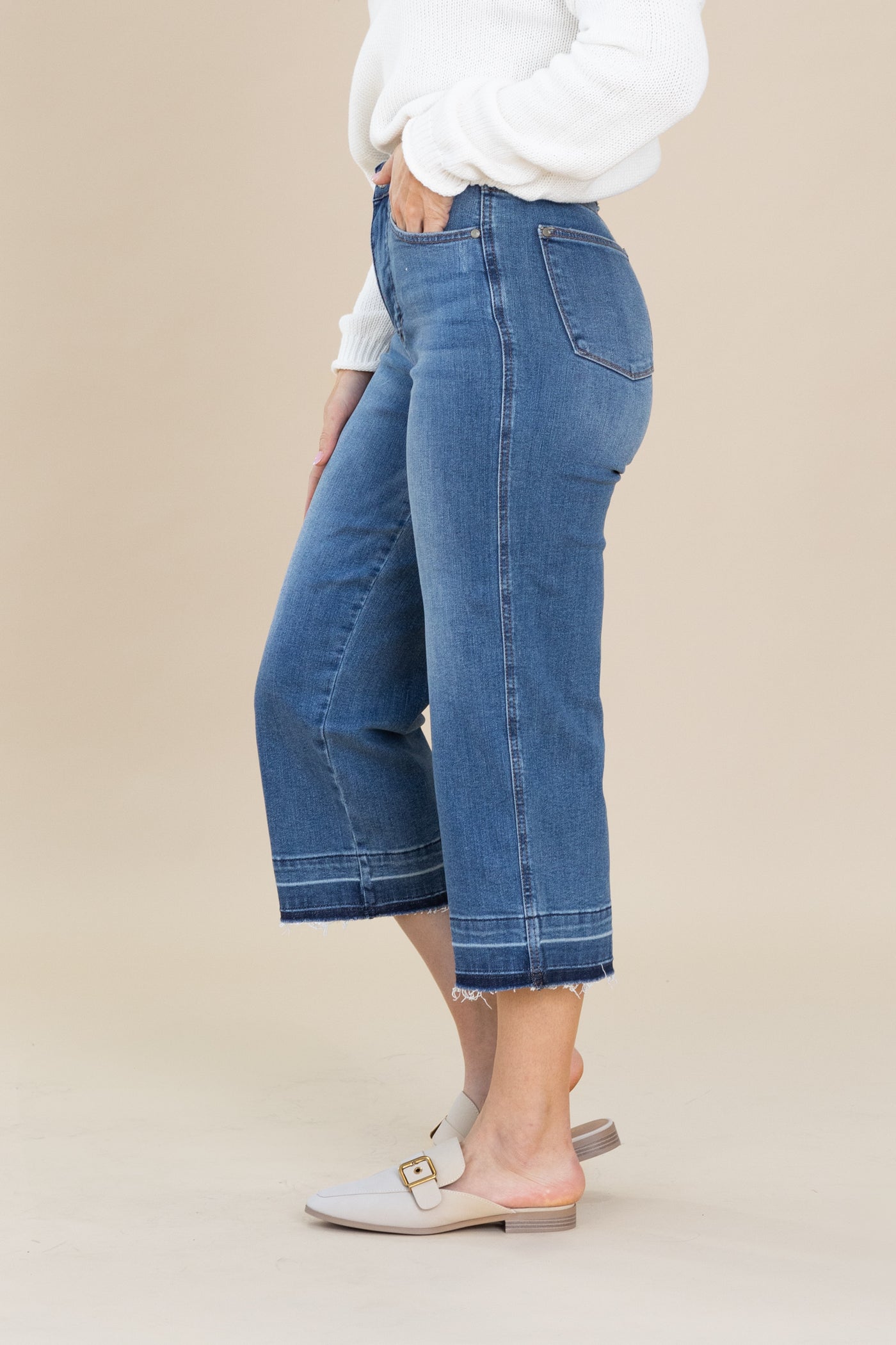 Judy Blue Tummy Control Release Hem Crop Jean