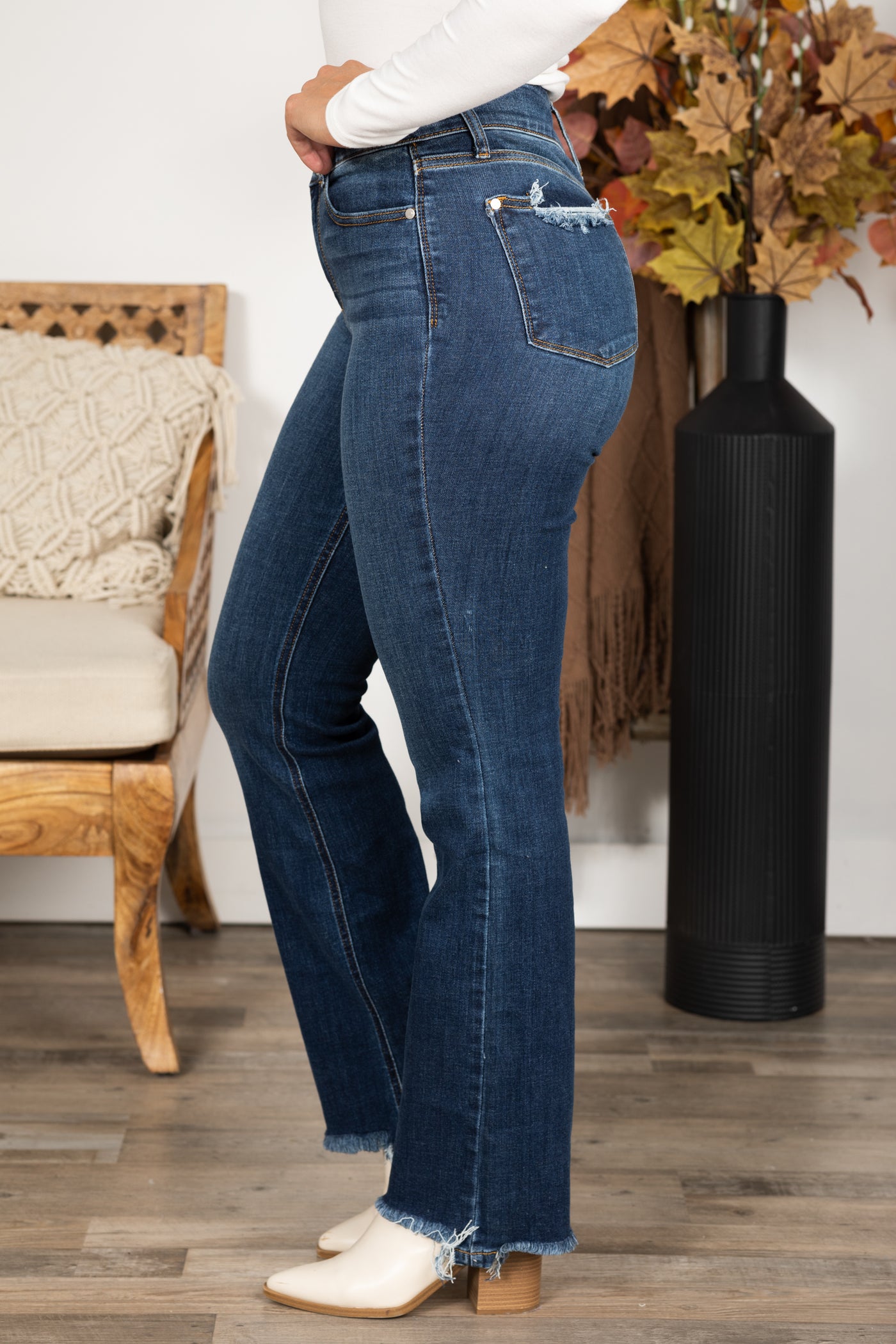 Judy Blue Vintage Wash Fray Hem Bootcut Jeans