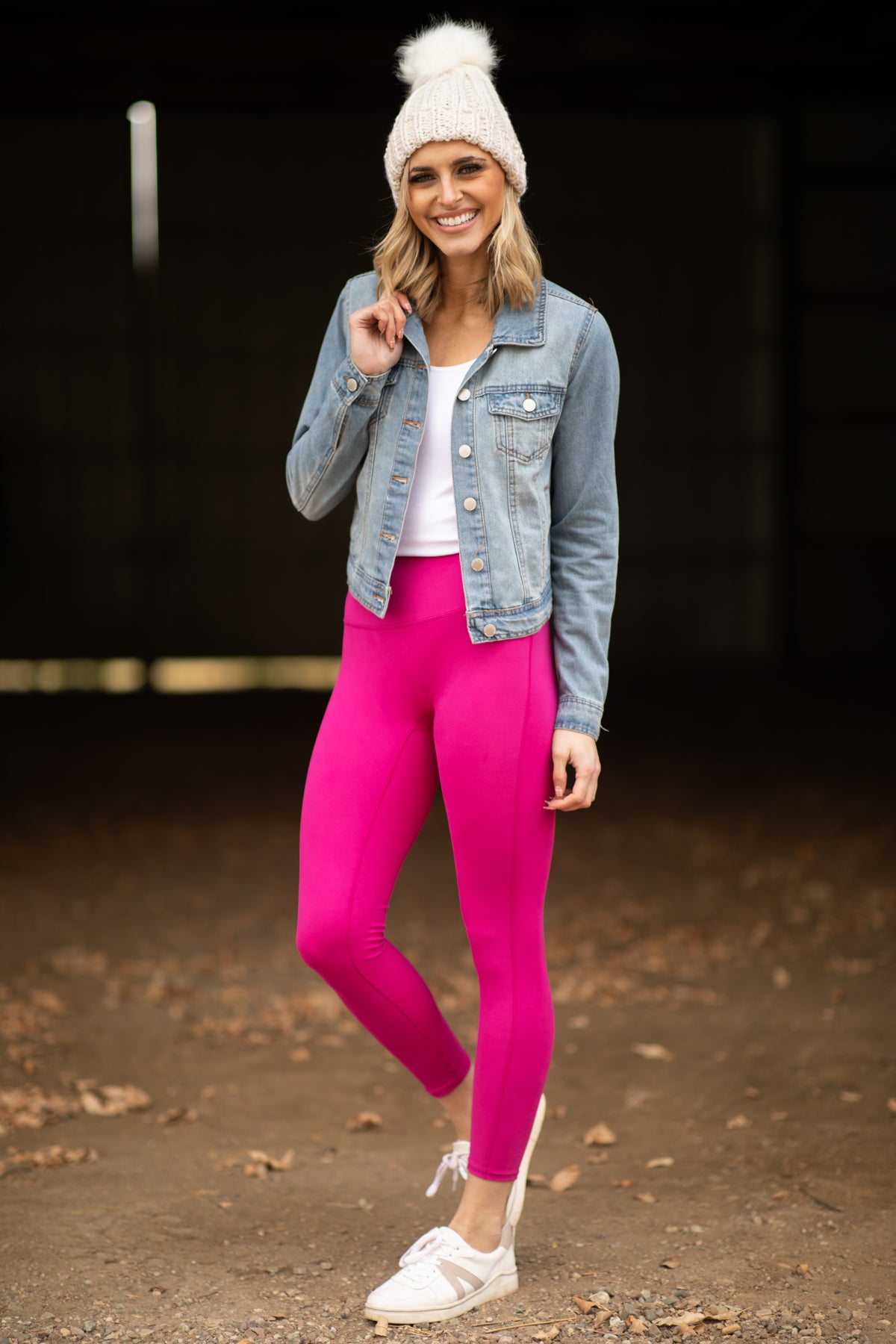 Hot pink leggings store outfit