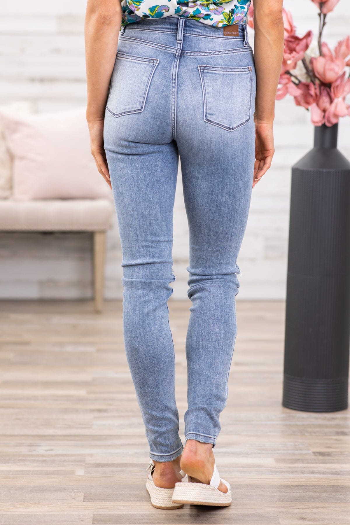 Judy Blue Long Inseam Distressed Jeans