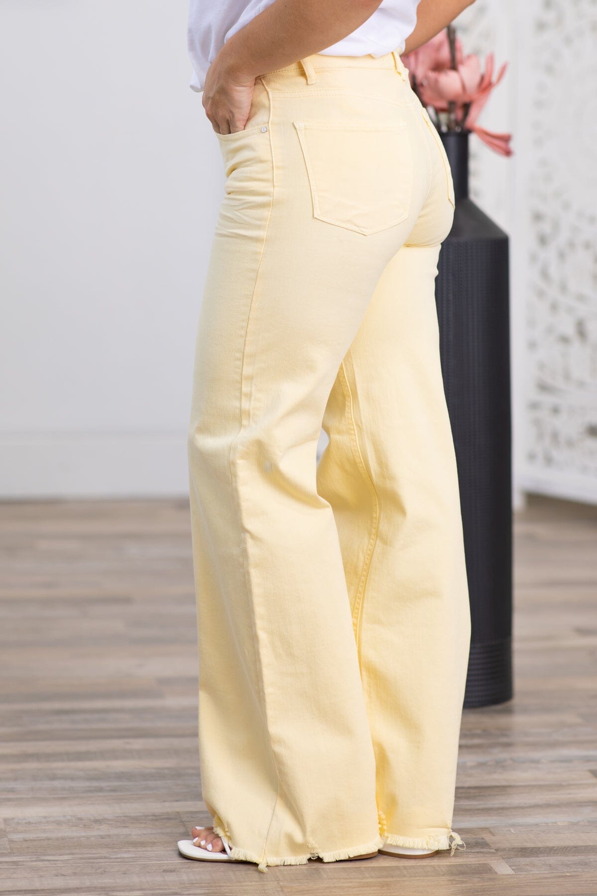 Pastel hot sale yellow jeans